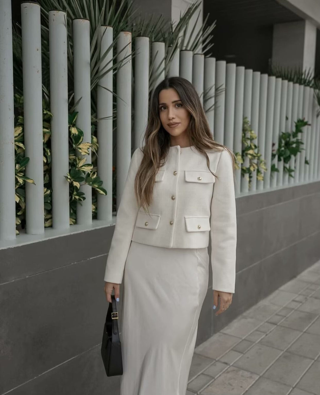 Drune | Kurzgeschnittene Wolljacke Blazer mit Knopf und Taschen Detail