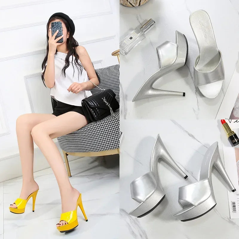 Drune | Lackleder High Heel Sandalen