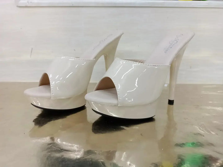 Drune | Lackleder High Heel Sandalen