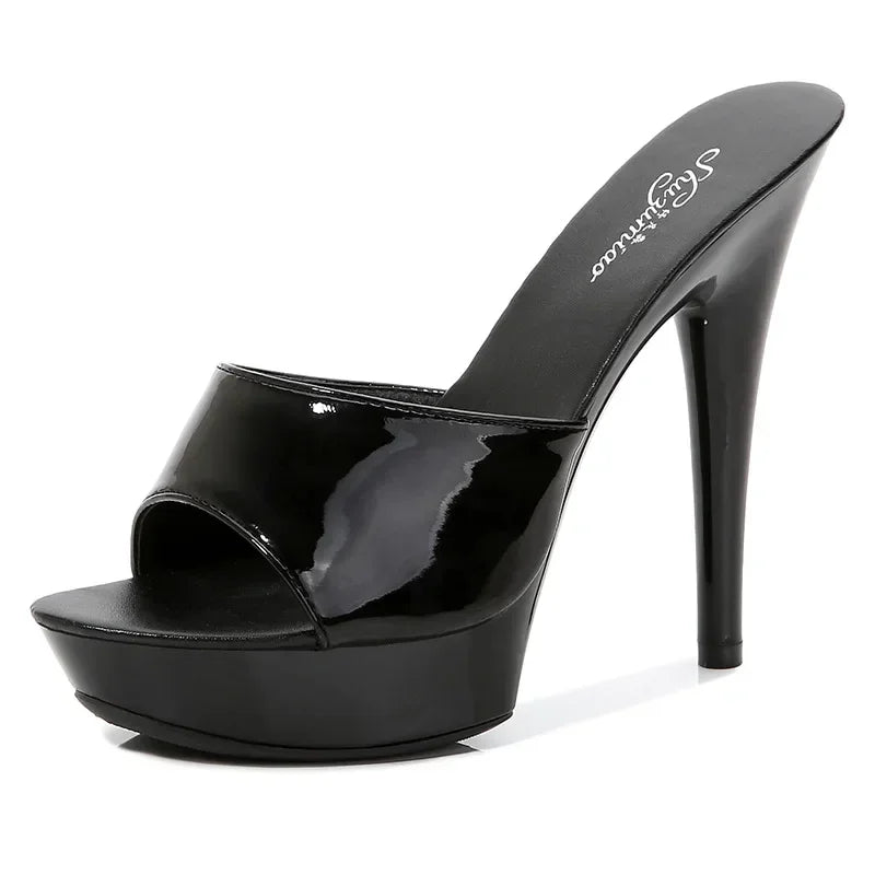 Drune | Lackleder High Heel Sandalen