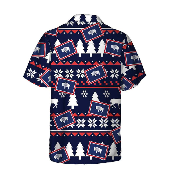 Drune | Wyoming Hässlicher Weihnachtsmuster Hawaiian Shirt, Wyoming State Weihnachtshemd für Herren