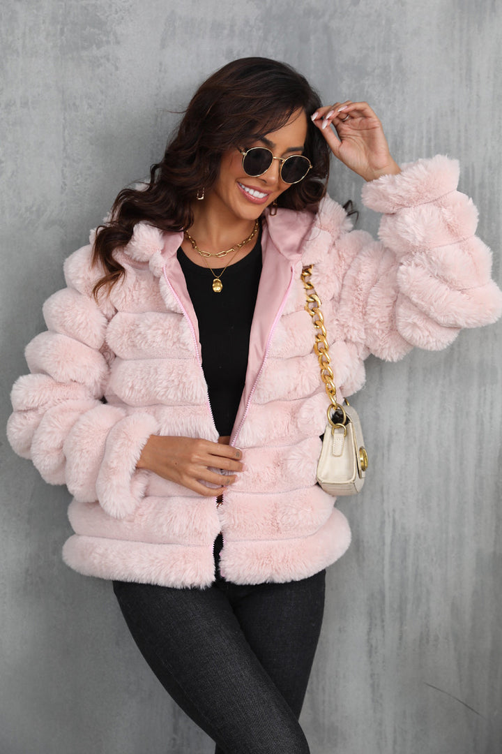 Drune | Damen Taillierte Teddyjacke mit Kapuze