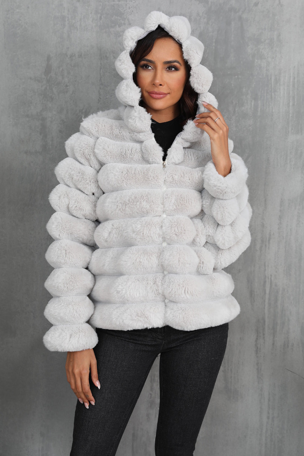 Drune | Damen Taillierte Teddyjacke mit Kapuze