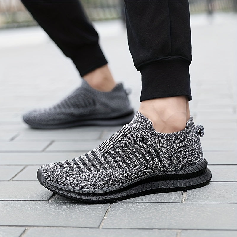 Drune | Atmungsaktive Slip-On-Sneaker mit Strick-Obermaterial