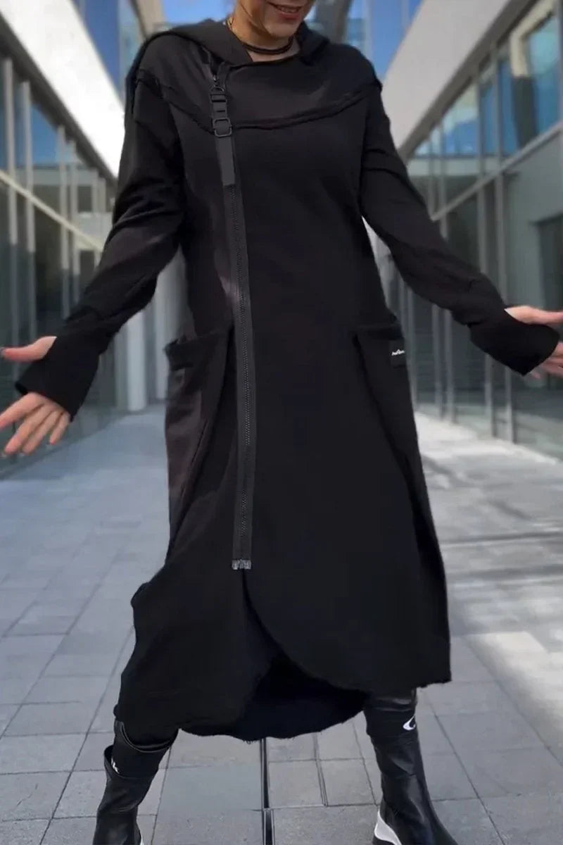 Drune | Langes Hoodie-Kleid mit modernem Schnitt