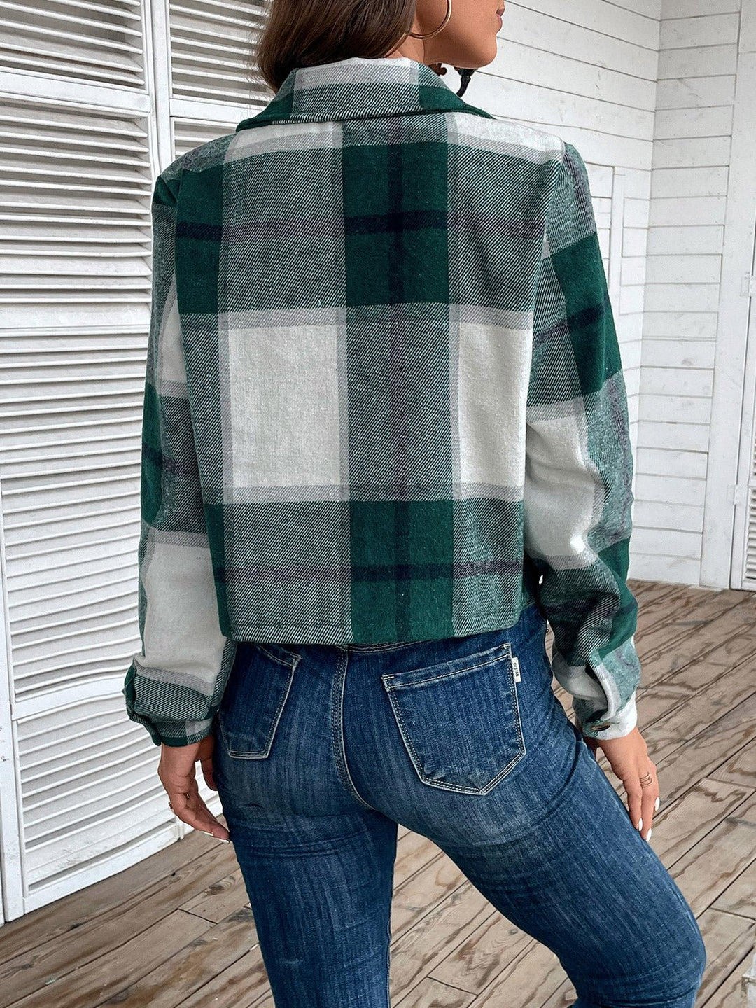 Drune | Kurze Hemdbluse mit Karomuster Knopfverschluss Lässig und Stilvoll