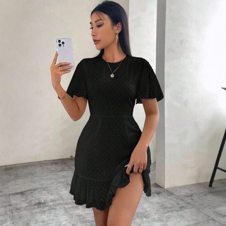 Drune | Dreidimensionales Kleid mit Rüschenrand und Punkten