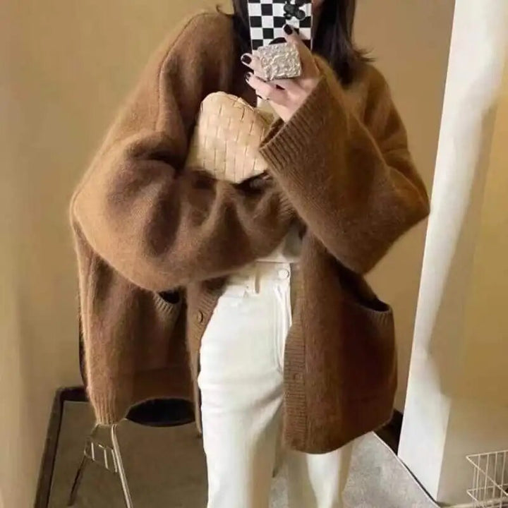Drune | Elegante Strickjacke mit Knopfleiste