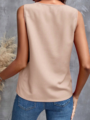 Drune | Rüschenshirt mit V-Ausschnitt