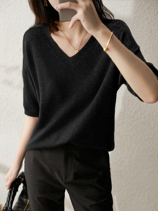 Drune | Luxurious soft cashmere V-neck sweater for women
