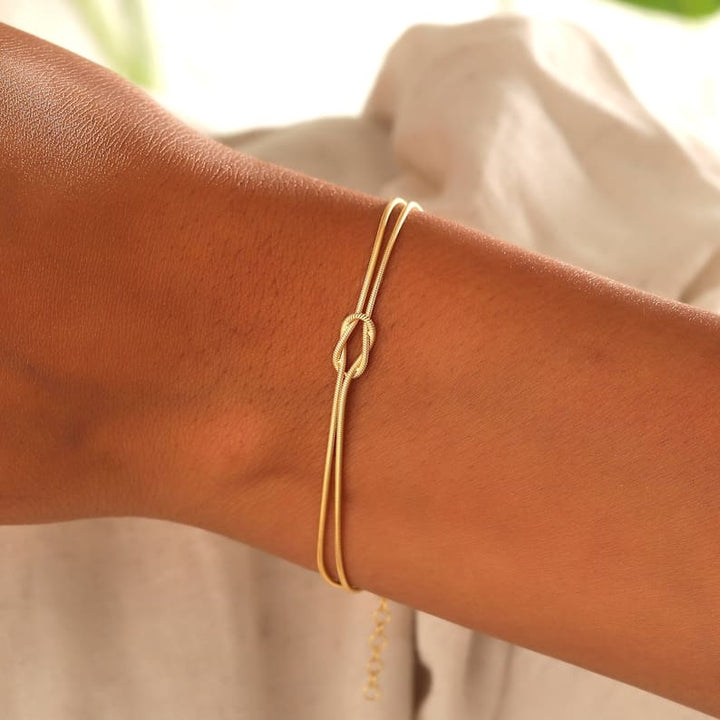 Drune | Elegantes Liebesknoten Armband für Damen