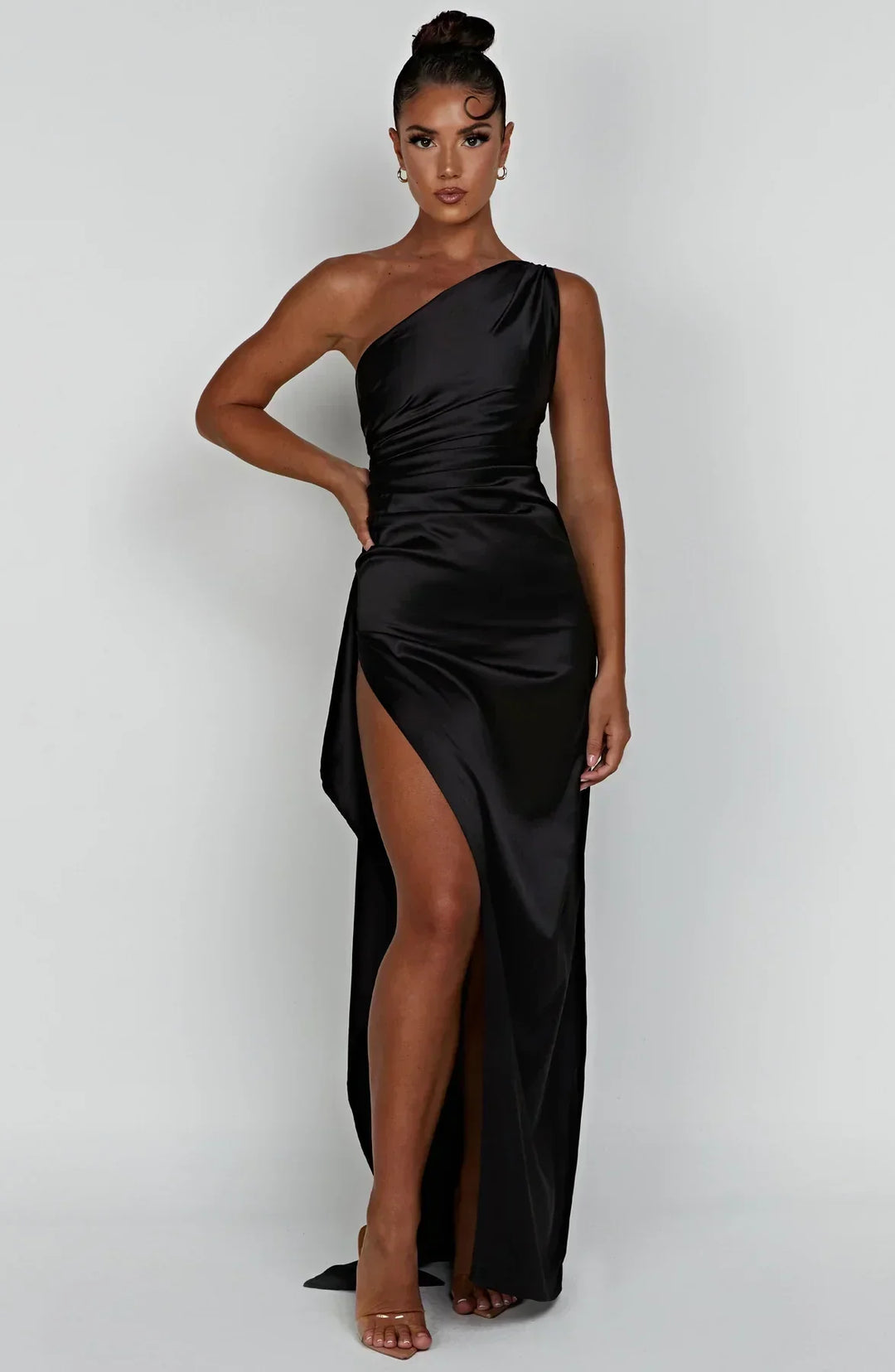 Drune | One-Shoulder-Schlitzkleid Aus Satin