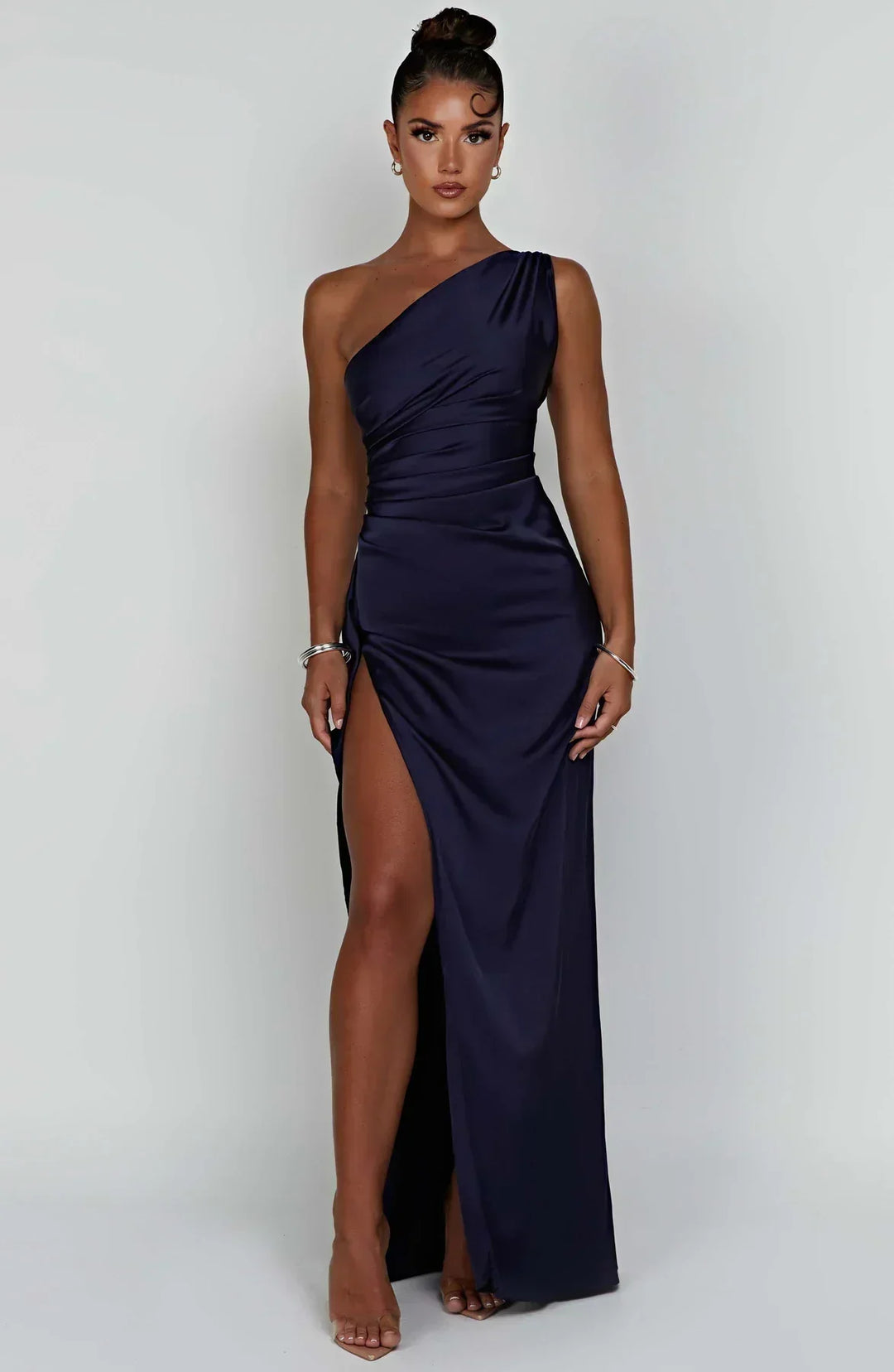 Drune | One-Shoulder-Schlitzkleid Aus Satin