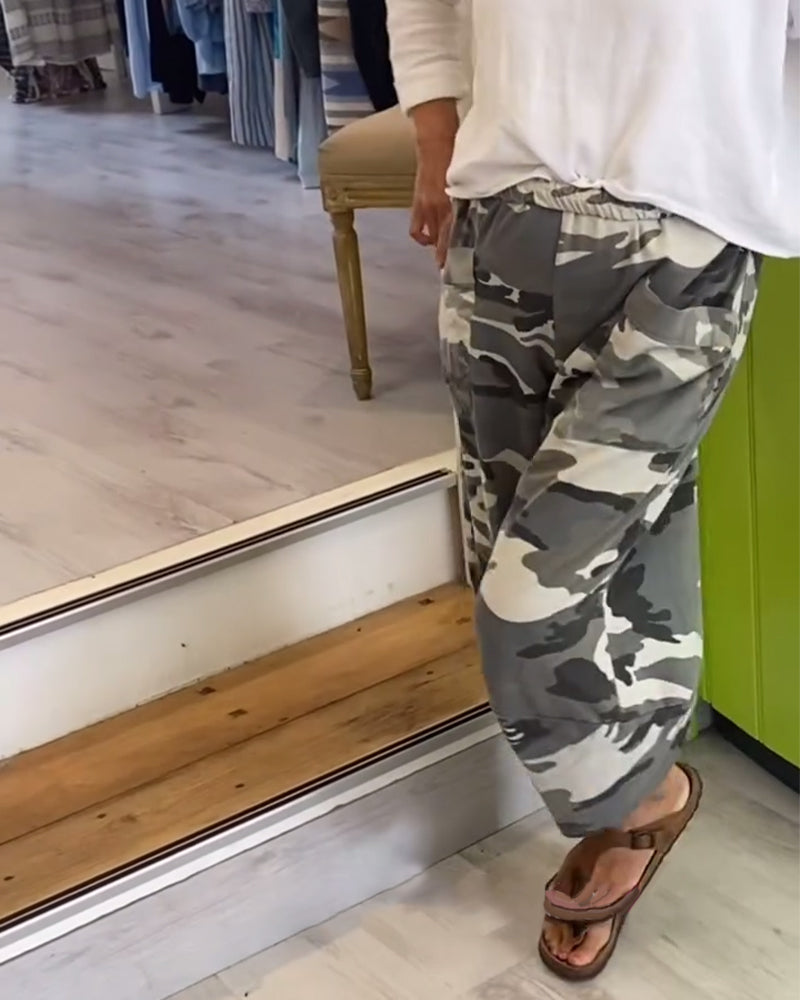 Drune | Hose mit Camouflage Print und Tasche