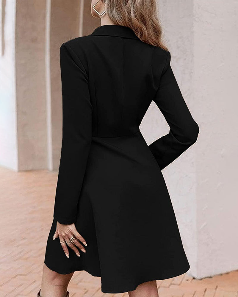 Drune | Kleid mit Knopfrevers