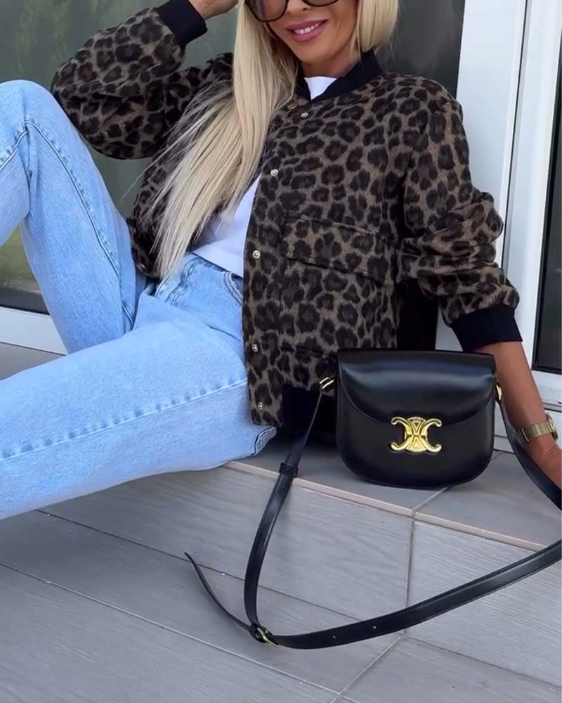 Drune | Jacke mit Leopardenmuster und Druckknopftasche
