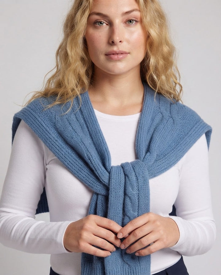 Damen Grobstrick-Schultertuch mit Zopfmuster und Kurzpullover-Schnitt Drune