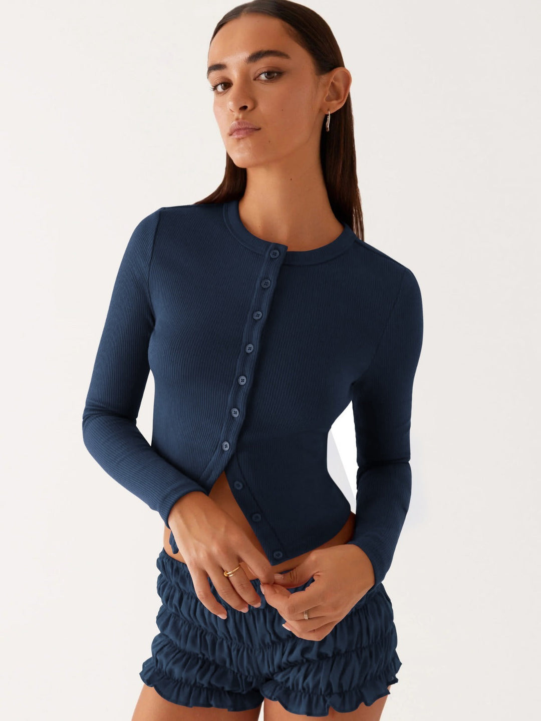 Drune | Einfarbige schmal geschnittene lange Strickjacke
