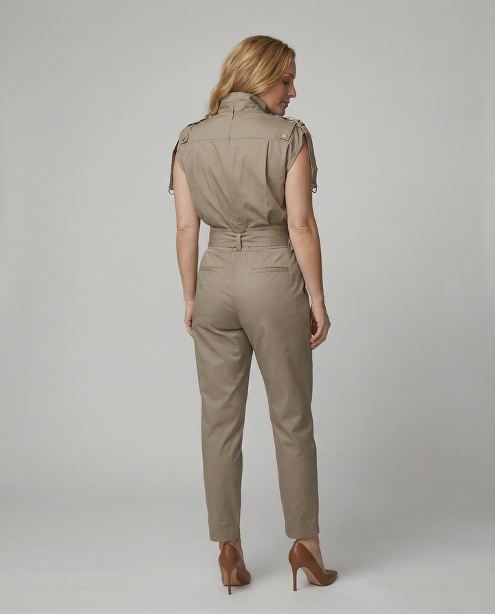 Drune | Damen Stylischer Moderner Jumpsuit Ärmellos