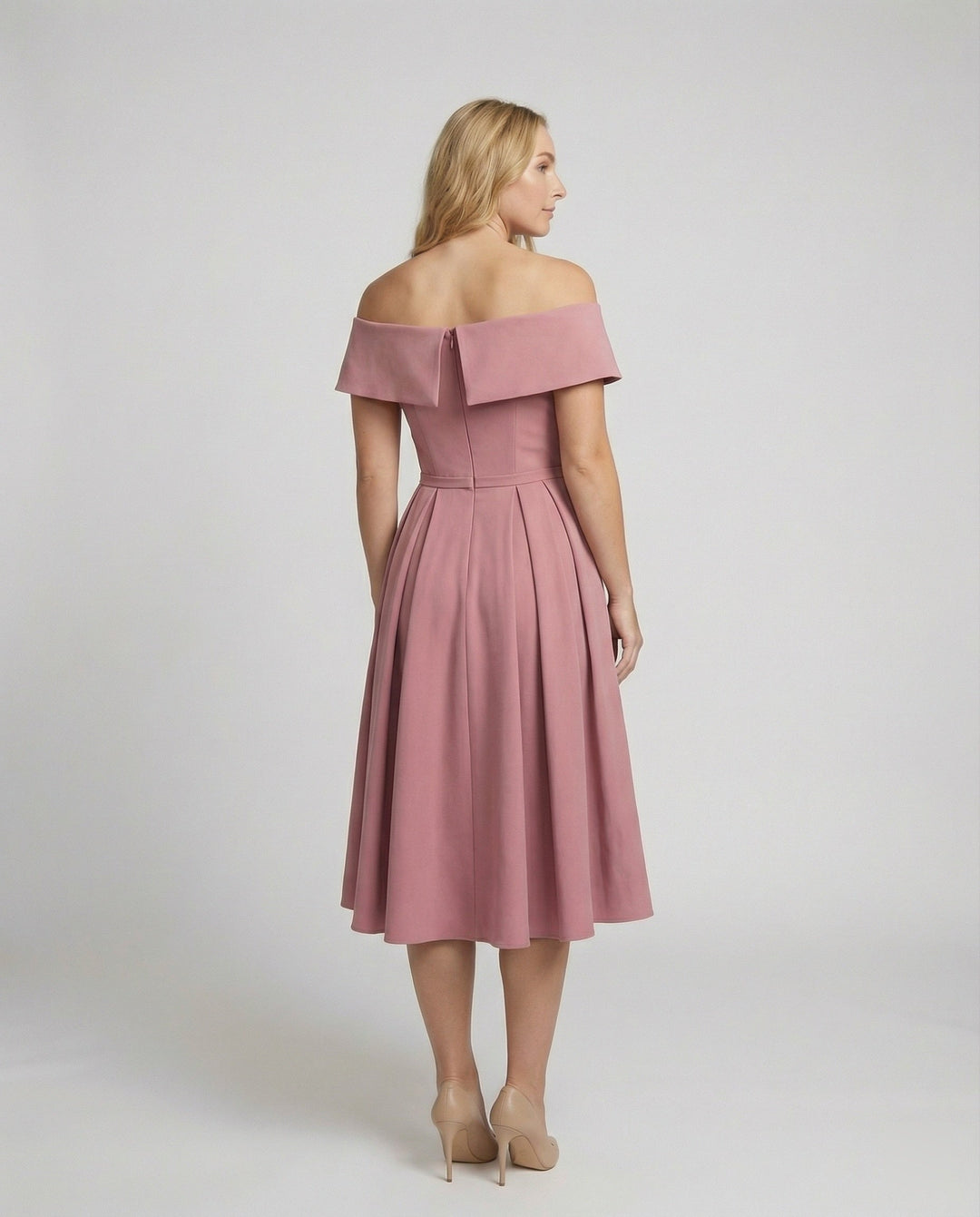 Vielseitiges trägerloses Satin-Kleid für Partys