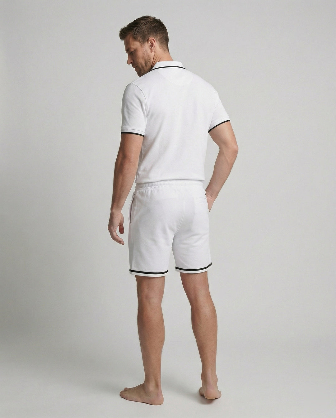 Herren Sportliches Polo- und Shorts-Set mit Kontraststreifen Drune