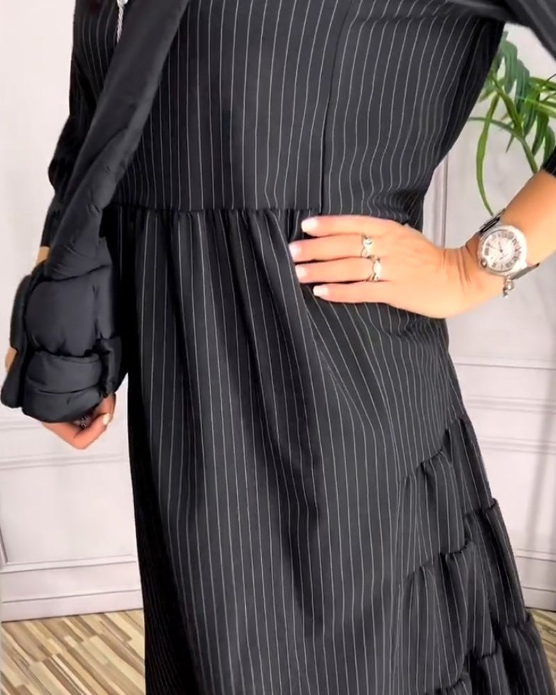 Drune | Schlichtes Geripptes Kleid mit Rundhalsausschnitt