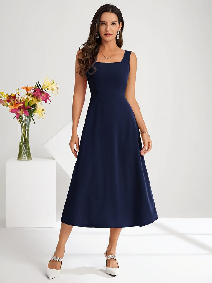 Drune | Elegantes Kleid mit Trägern Dunkelblau Farbe