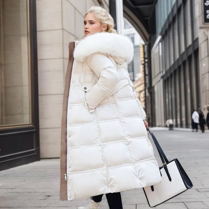 Drune | Damen lange Winterjacke mit Pelzmütze und Gürtel