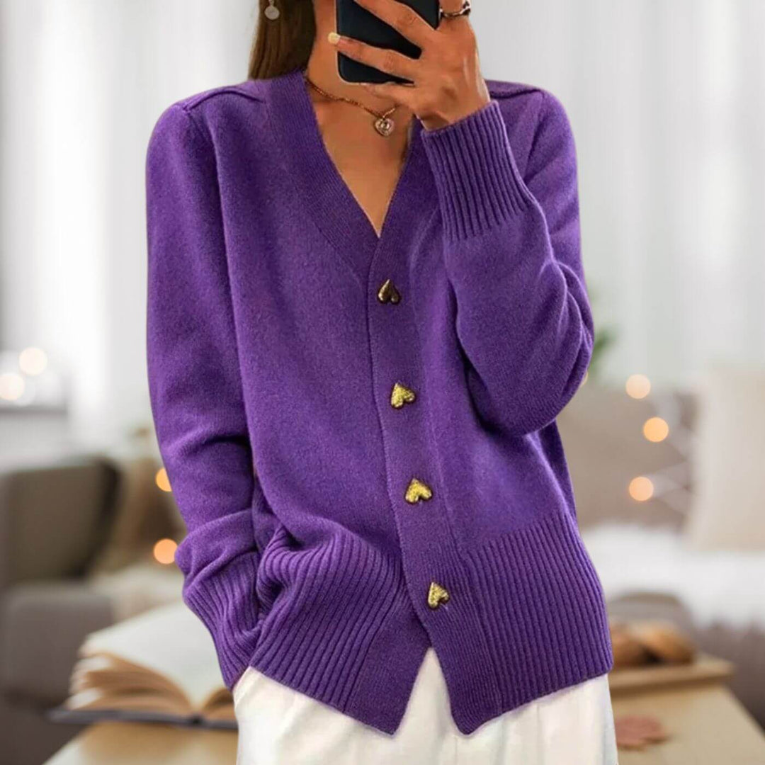 Drune | Stylish cardigan with heart button accents
