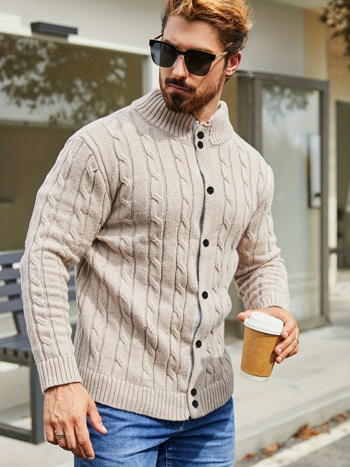 Drune | Lässige Herrenstrickjacke mit Knöpfen