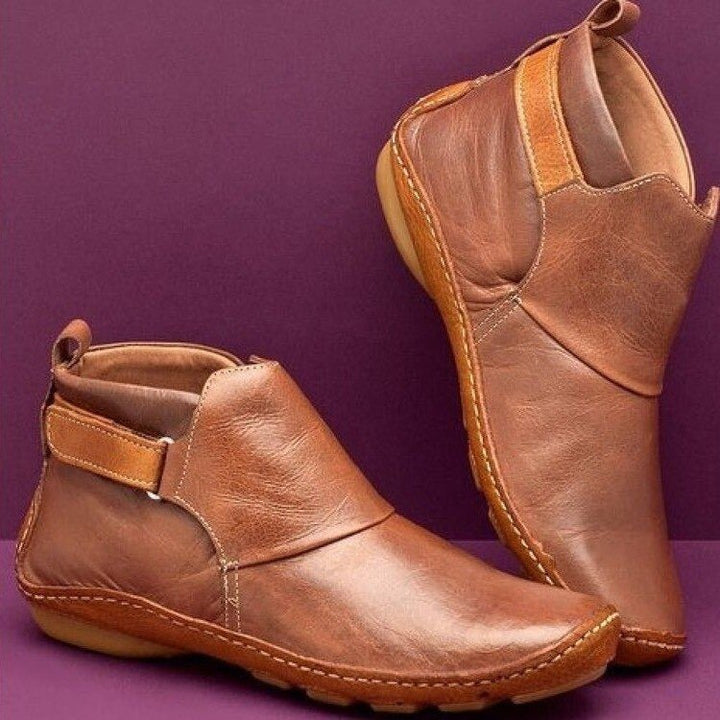 Drune | Flache Stiefeletten Leder Klettverschluss Knöchellang Bequeme Passform