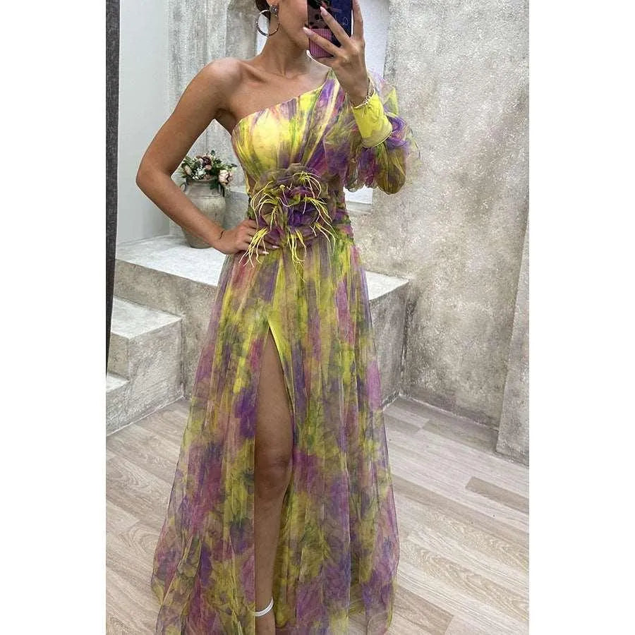 Drune | Long party dress with off-the-shoulder, split print.