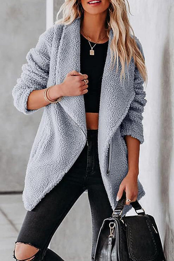 Drune | lässige Lammlederjacke mit Reißverschlusstaschen und Kastenveloursjacke