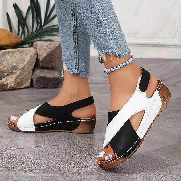 Drune | Damenschuhe mit Kontrastierendem Keilabsatz