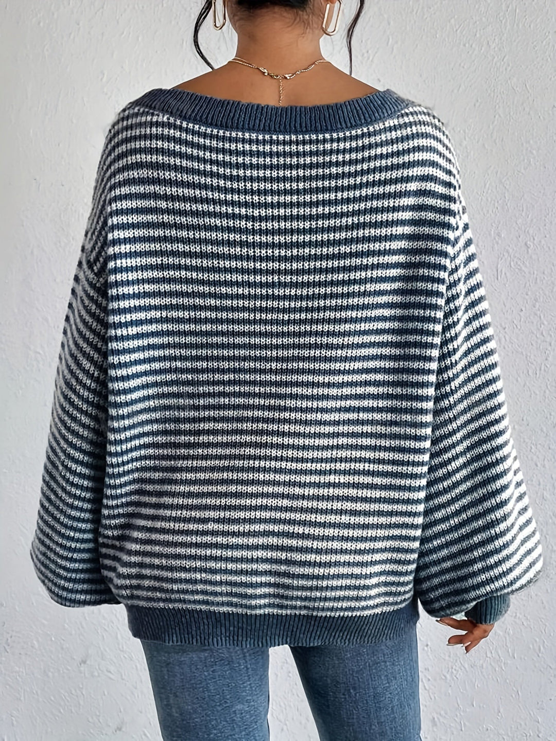 Drune |  Schulterfreier Baumwollpullover mit Streifen, elastischem Stoff und Rundhalsausschnitt Pullover Damen - Ideal für Frühling