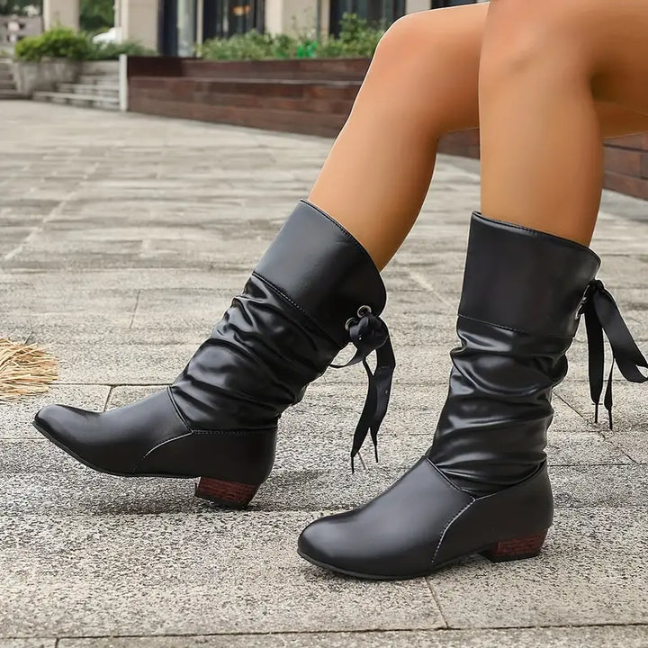 Drune | Trendy Damenstiefel mit Schnürung und Blockabsatz bis zur Wade