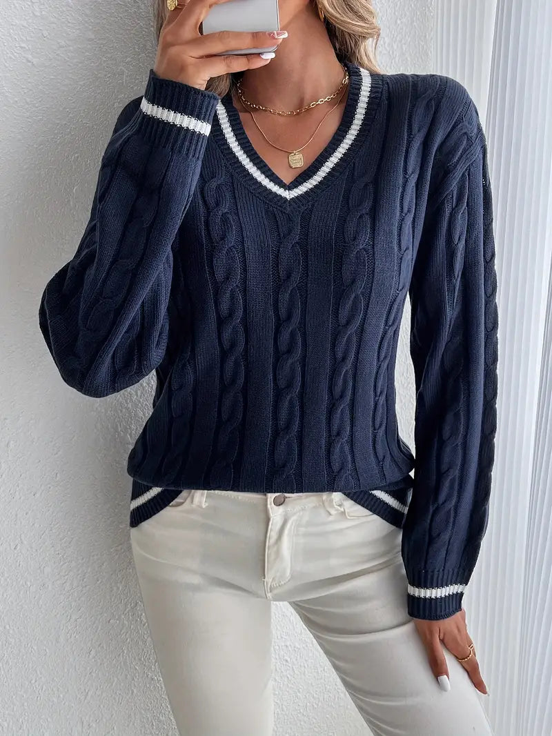 Drune | V-Ausschnitt Kuschelsweater
