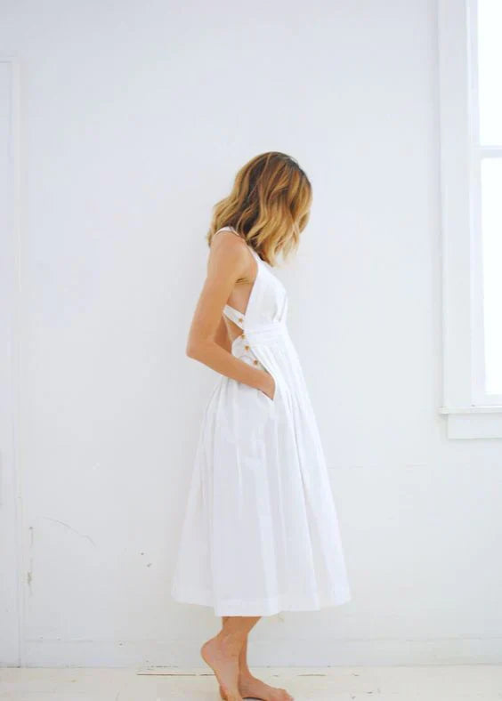 Drune | Rückenfrei, Falten Kleid mit Großen Taschen