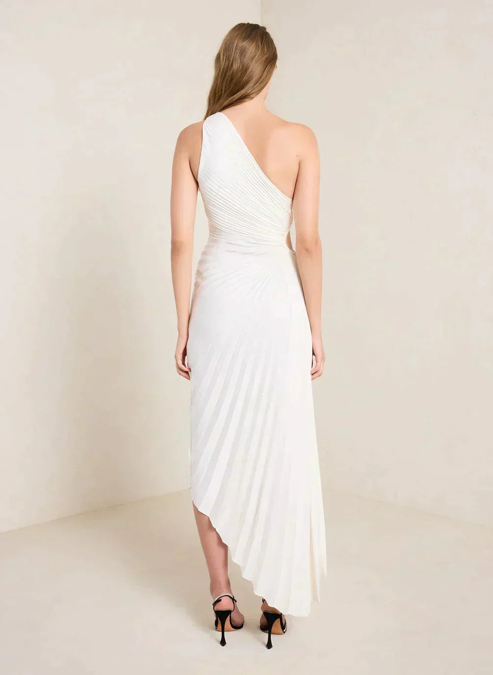 Drune | One Shoulder Plissee Midi Kleid