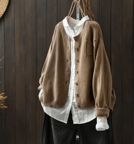 Drune | Cardigan mit klassischem Knopfdesign