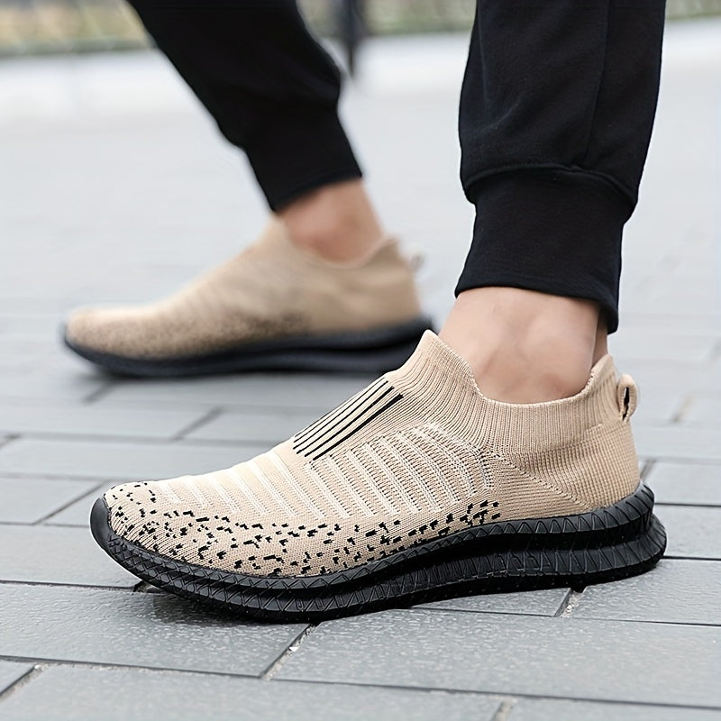 Drune | Atmungsaktive Slip-On-Sneaker mit Strick-Obermaterial