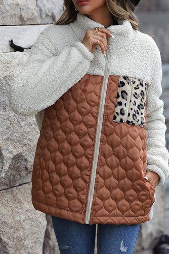 Drune | Zip-Jacke mit Stehkragen aus Sherpa mit Leoparden-Patches