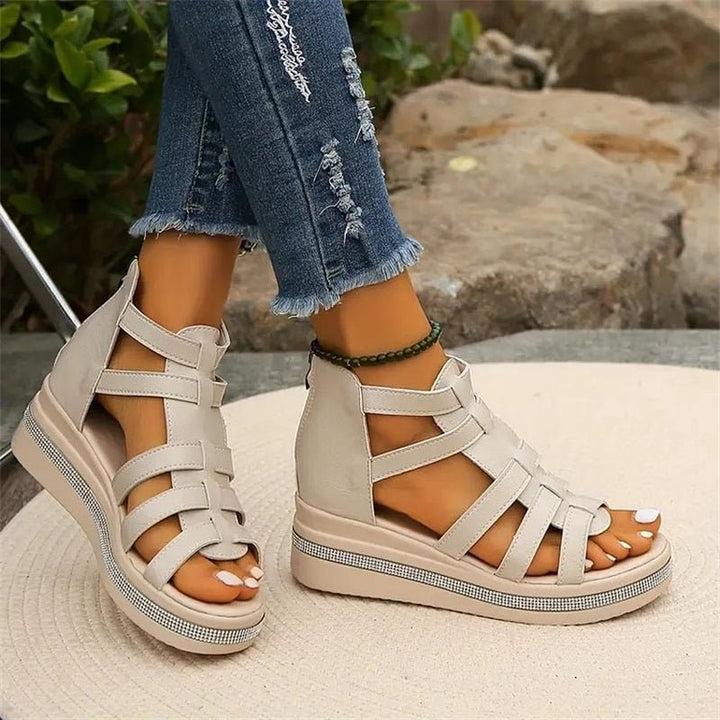 Drune | Elegante Strasssandalen mit Keilabsatz