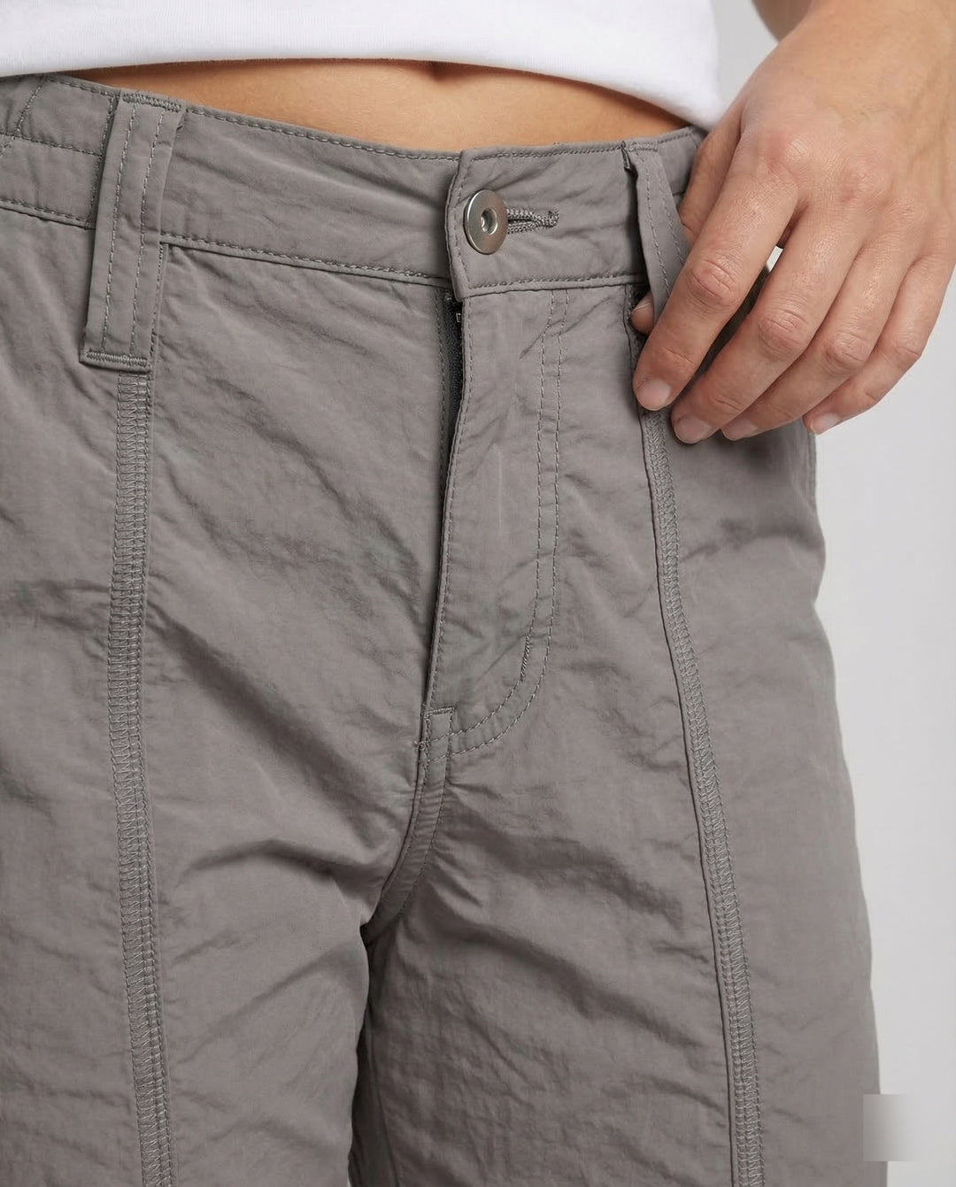 Damen Tief sitzende Cargohose Ziernähte