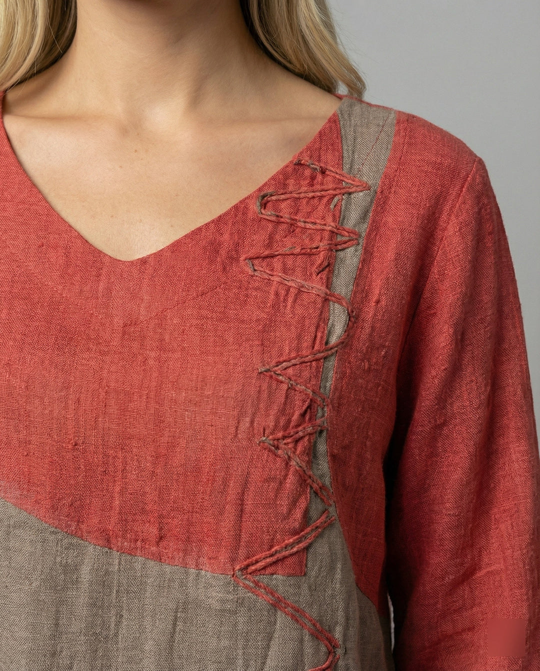 Drune | Modisch Dreifarbige Damenbluse
