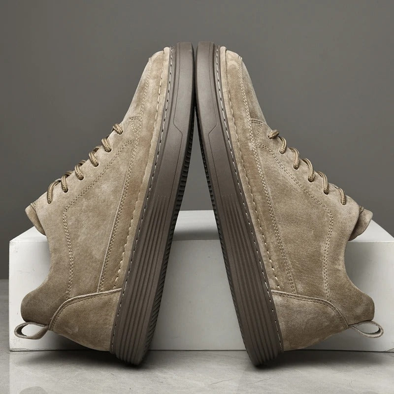 Drune | Wildleder Low Top Sneaker
