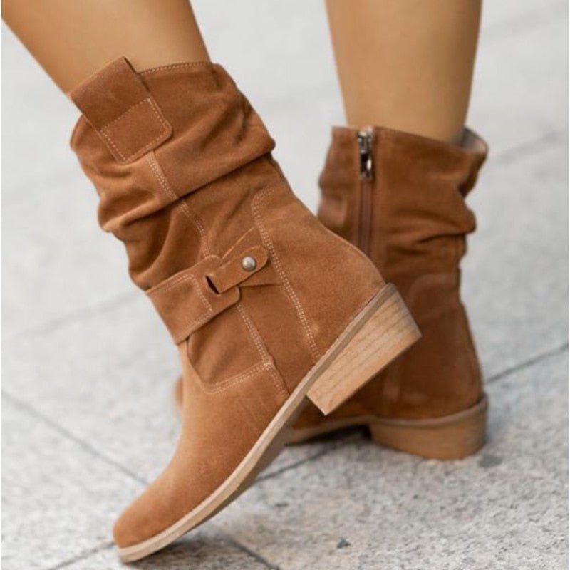 Drune | Stiefeletten Wildleder Finish Niedriger Absatz Lässiges Faltbares Design Riemen Detail