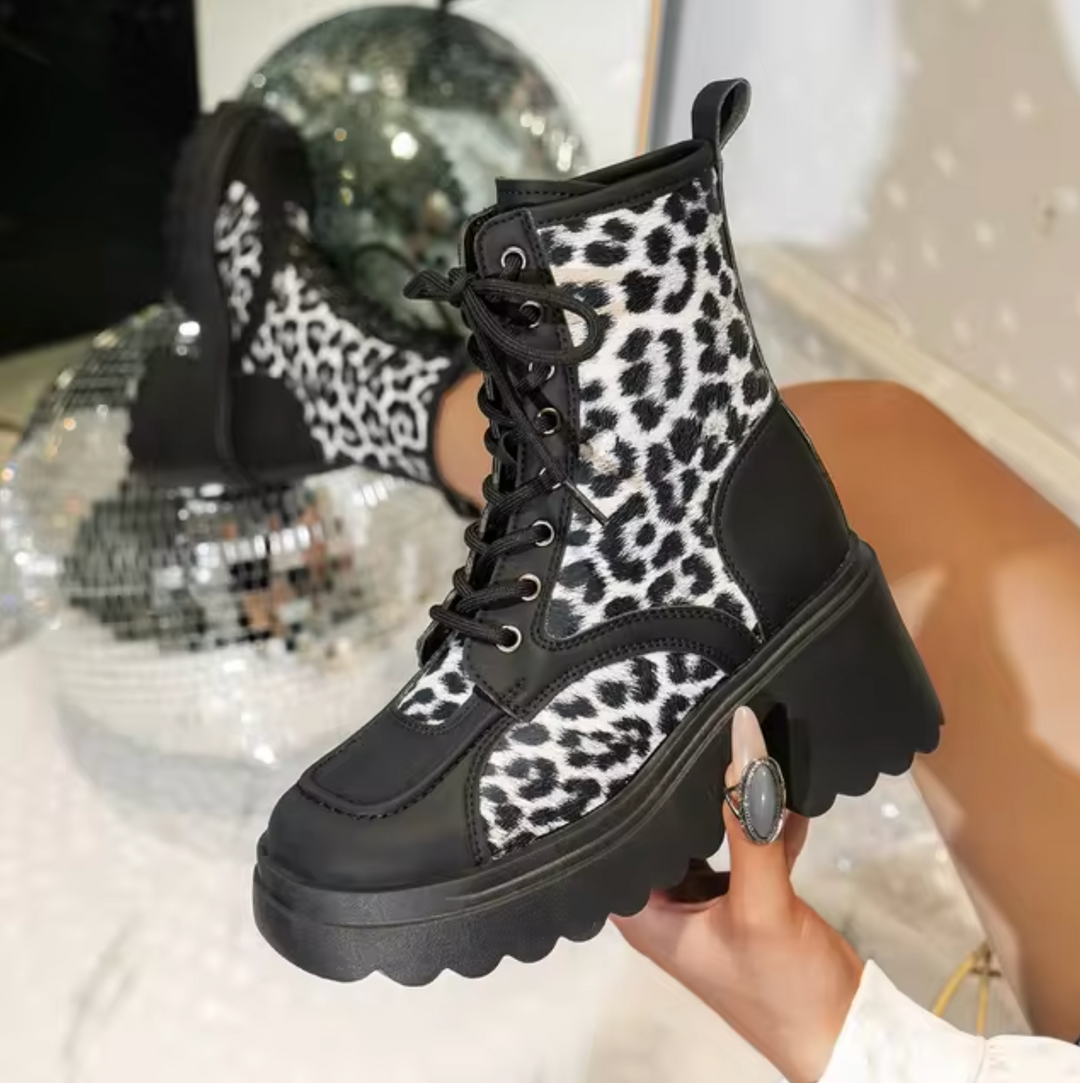 Drune | Hochwertige Stiefel Mit Klobigen Absätzen