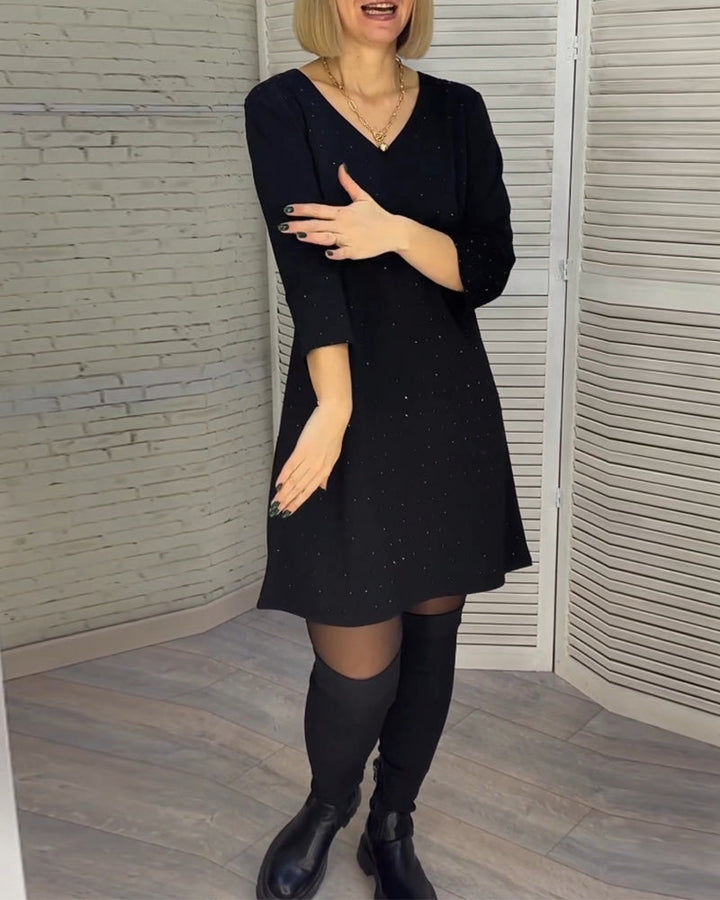 Drune | Kleid mit V-Ausschnitt und Dreiviertelärmeln