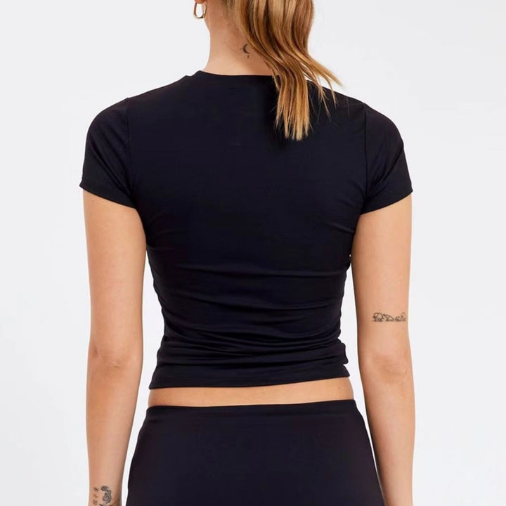 Drune | Einfarbiges Slim-Fit-Unterhemd